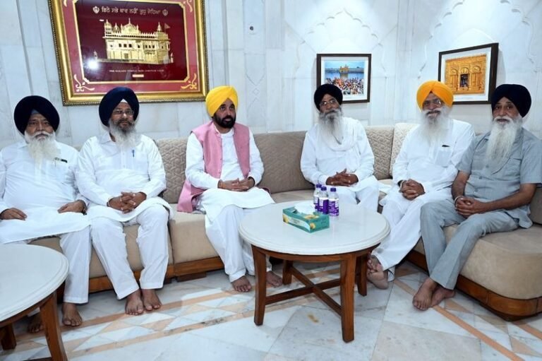 ਸ੍ਰੀ ਹਰਿਮੰਦਰ ਸਾਹਿਬ ’ਚ ਬੰਬ ਦੀ ਧਮਕੀ ਵਾਲੇ ਈਮੇਲ ਭੇਜਣ ਵਾਲਿਆਂ ਨੂੰ ਬਖ਼ਸ਼ਿਆ ਨਹੀਂ ਜਾਵੇਗਾ: ਮਾਨ