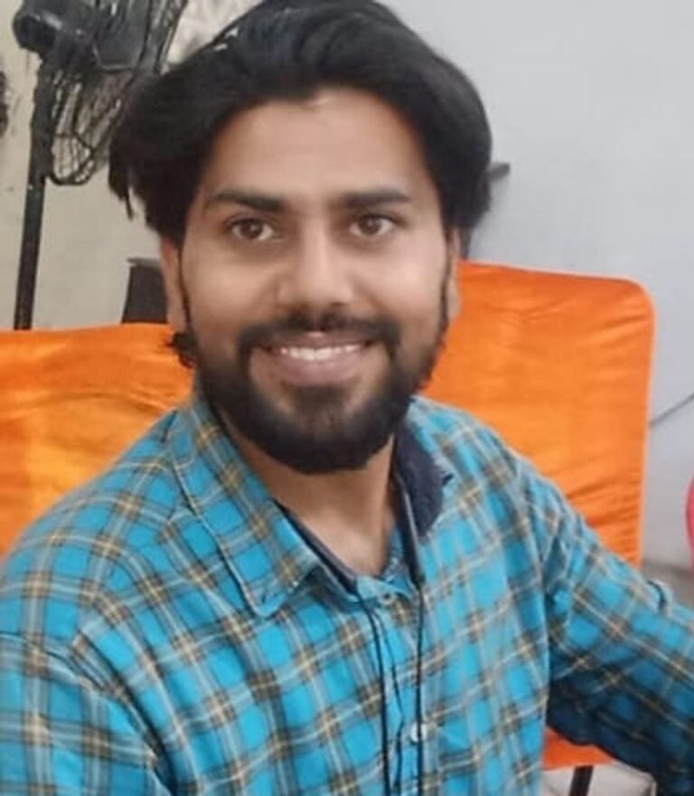 ਭੇਤ-ਭਰੀ ਹਾਲਤ ’ਚ ਘਰ ਵਿੱਚ ਲਟਕਦੀ ਮਿਲੀ ਪਟਵਾਰੀ ਦੀ ਲਾਸ਼