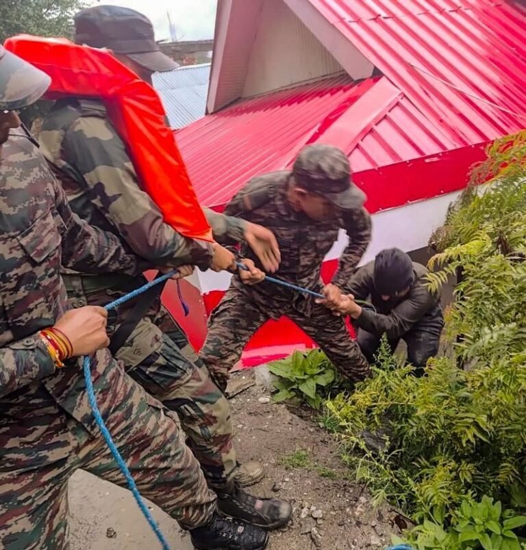 ਉੱਤਰਕਾਸ਼ੀ: ਲਾਪਤਾ ਵਿਅਕਤੀਆਂ ਦੀ ਭਾਲ ਲਈ ਰਾਹਤ ਕਾਰਜ ਜਾਰੀ