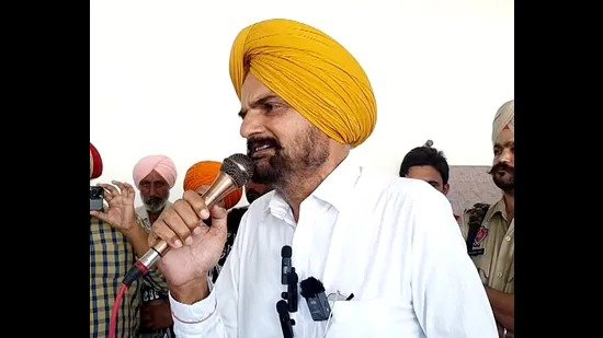 ਮੂਸੇਵਾਲਾ ਦੇ ਪਿਤਾ ਨੂੰ ਜਾਨੋਂ ਮਾਰਨ ਦੀ ਧਮਕੀਮਾਨਸਾ